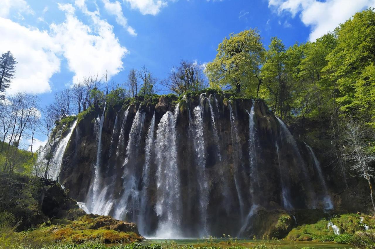 Plitvice Streaming 호텔 Prijeboj 외부 사진